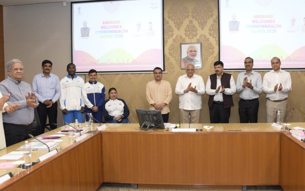 Gujarat CM Patel meets Glasgow delegation, receives CWG flag for Ahmedabad 2030