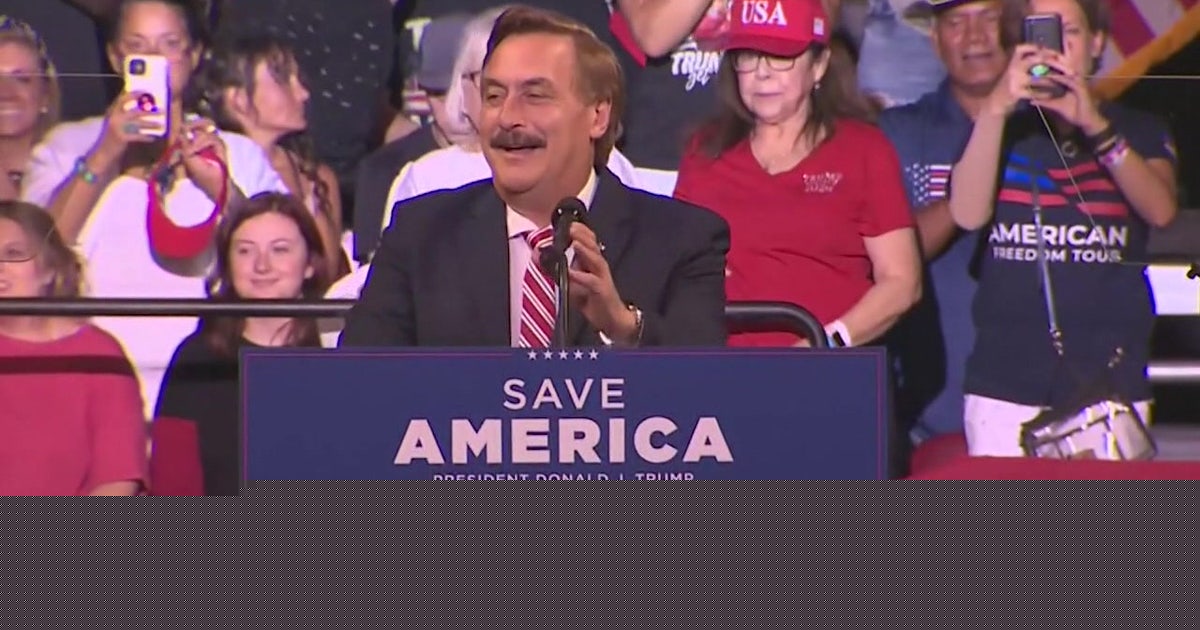 Mike Lindell violated campaign laws with MyPillow handout, complaint alleges