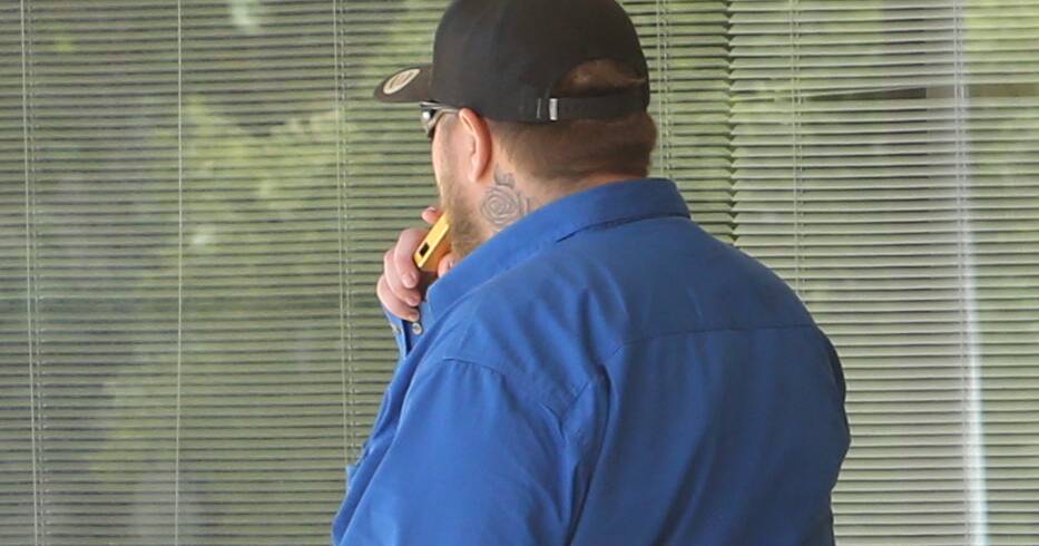 Groomer who received illegal images from girl avoids jail for his offending