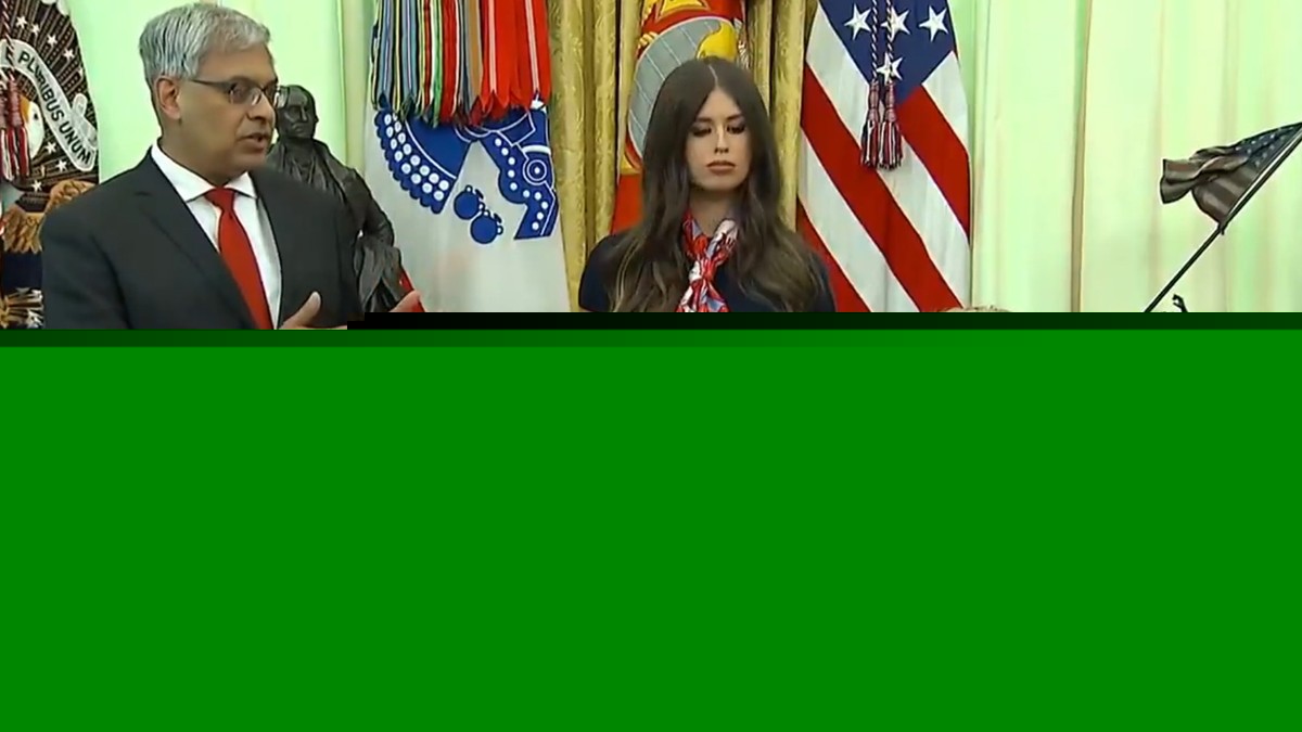 (VIDEO) "OVO POSTAJE SMEŠNO. KAKAV LUZER!" Novi snimak Donalda Trampa iz Ovalnog kabineta uzburkao javnost: "Zašto niko ne govori o ovome?"