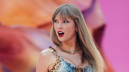 Alarm clocks set as Taylor Swift prepares to drop album The Life of A Showgirl