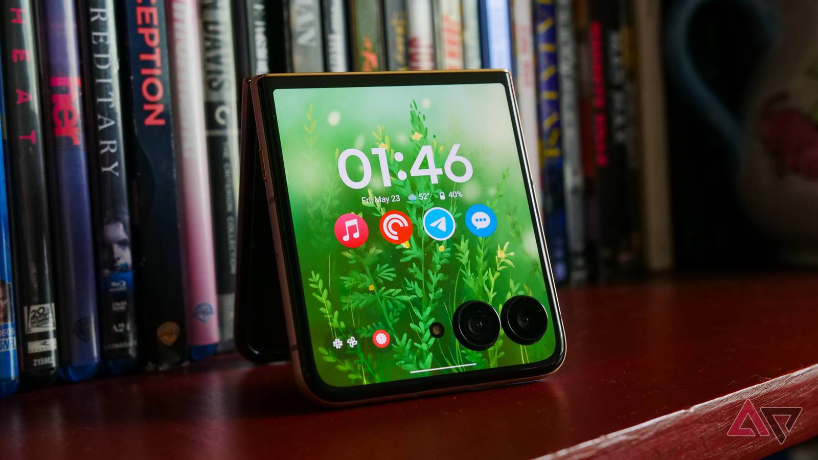 The best flip foldable phone just got a big change that makes it even better