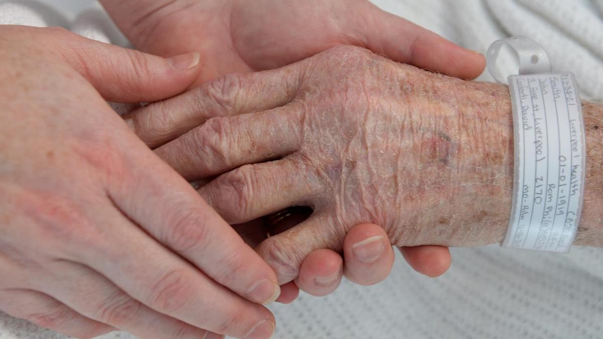 'Simple fix': doctors plead to modernise assisted dying