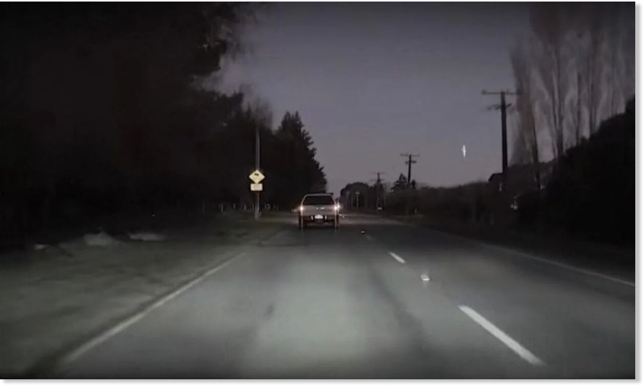 Meteor fireball over South Island, New Zealand on July 27