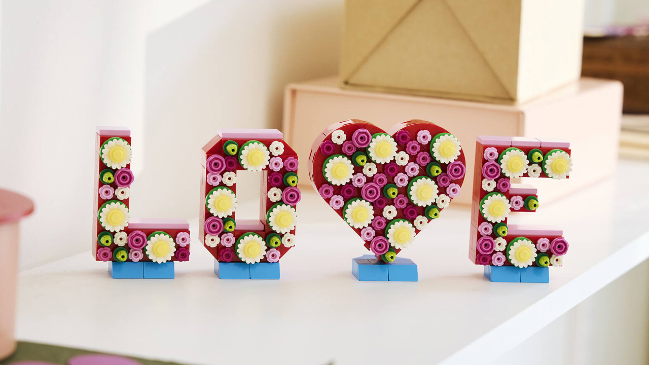 These LEGO Valentine’s Day Sets Will Immortalize Your Love