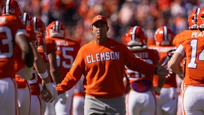 Scarbinsky: In a college football world full of Goldings and Kiffins, be a Swinney