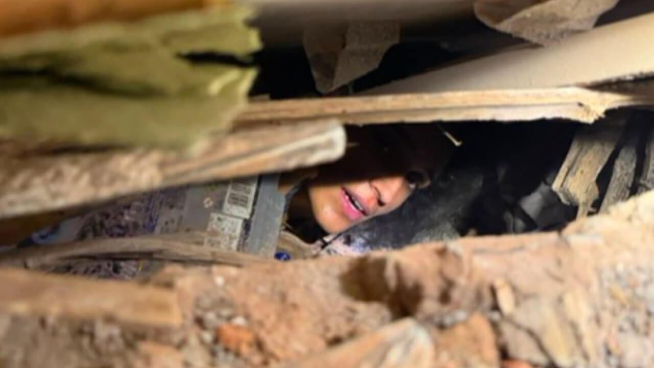 The miracle of Diana: pulled alive after 30 hours under the rubble of the earthquake in Colombia