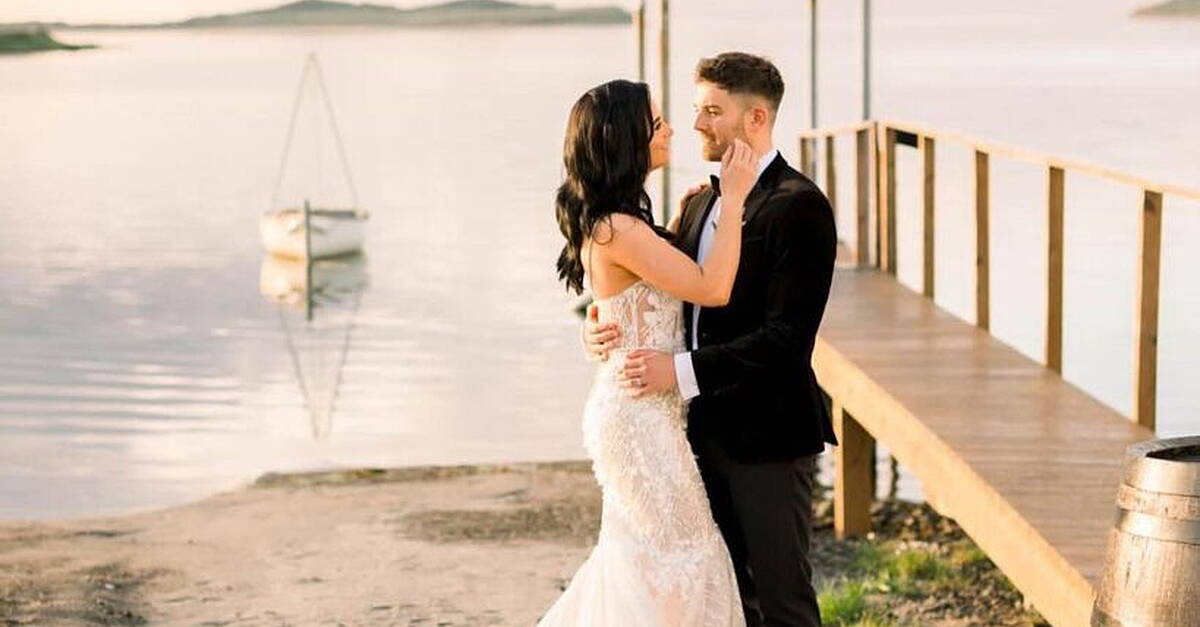 Country star Lisa McHugh reveals split from husband