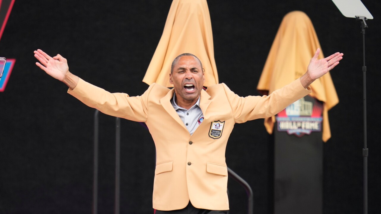 Roger Craig reveals vascular dementia diagnosis during Hall of Fame speech
