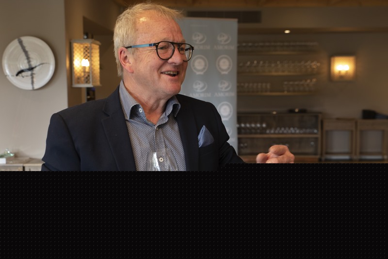 Pieter Ferreira, “Mr Bubbles”: The Life and Legacy of South Africa’s Cap Classique Pioneer