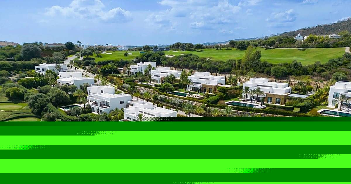 Villas de lujo con vistas al campo de golf a la venta por más de 10 millones de euros