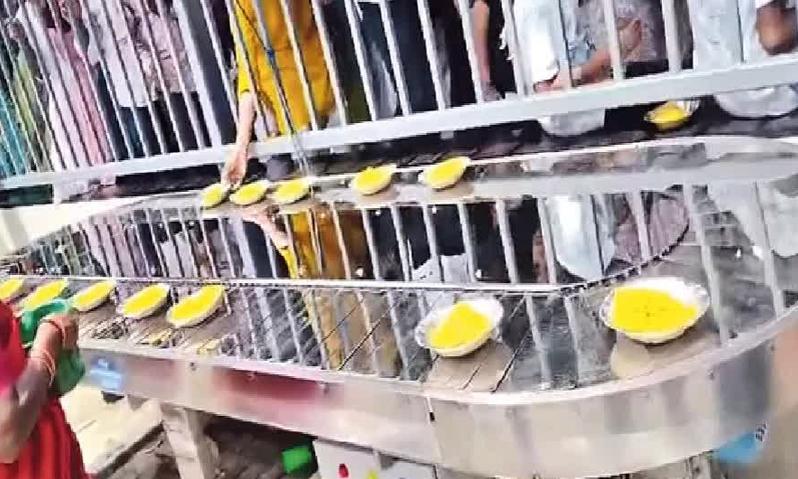 TTD Introduces Moving Table for Prasadam Distribution