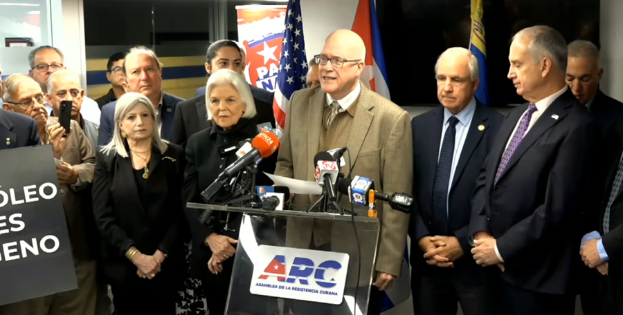Cero viajes y cero remesas a Cuba: ARC y congresistas arremeten contra el régimen