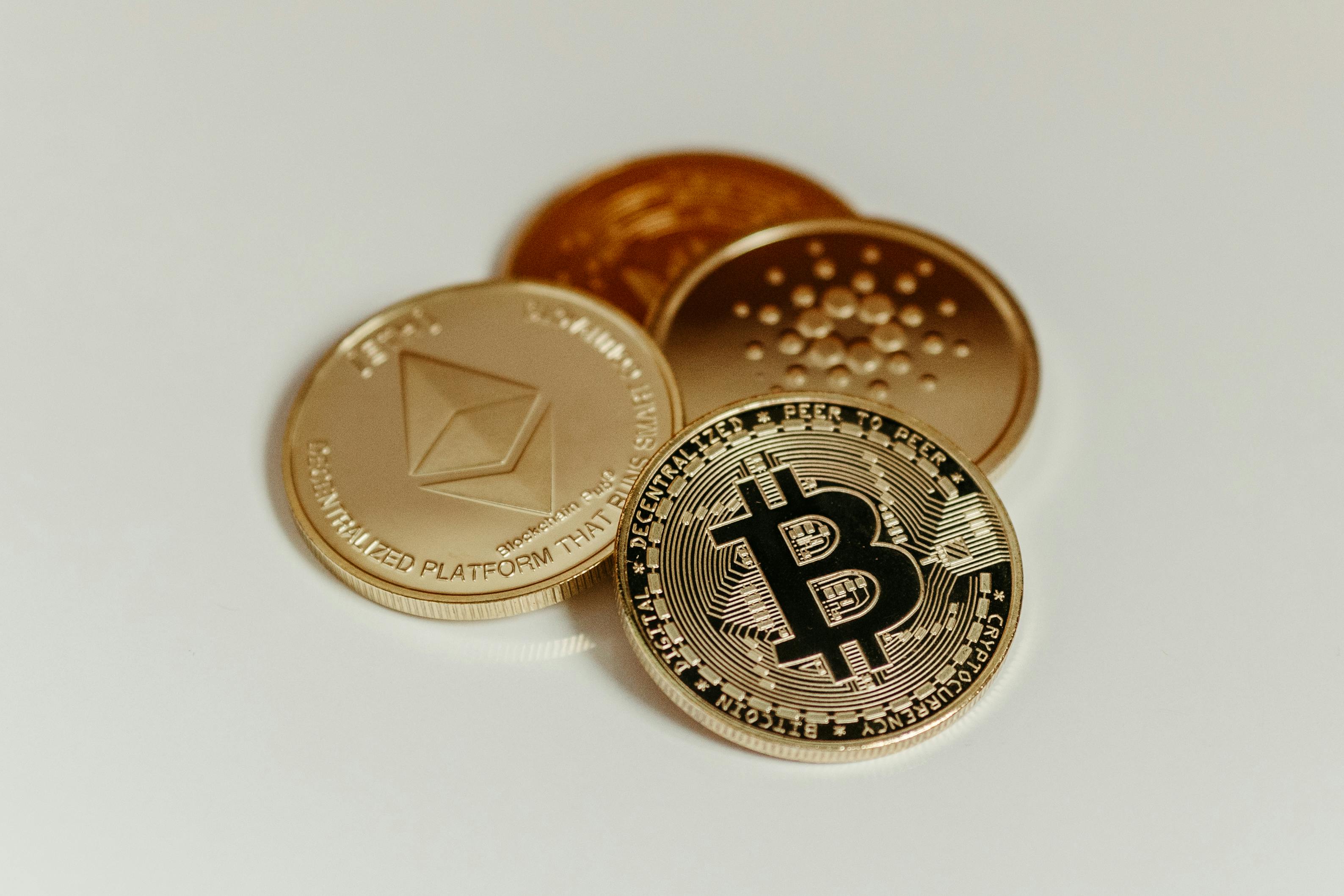 Banks And Crypto Firms Back At The Table As CLARITY Talks Restart