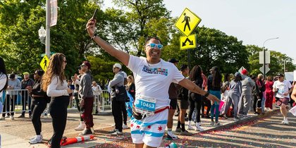 Run the Bank of America Chicago Distance Series: Shamrock Shuffle 8K Run, Chicago 13.1, or Chicago Marathon With Runner’s World