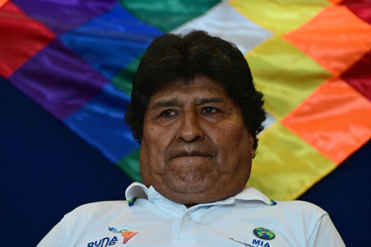 Justiça da Bolívia emite mandado de prisão contra Evo Morales por protestos que paralisaram o país