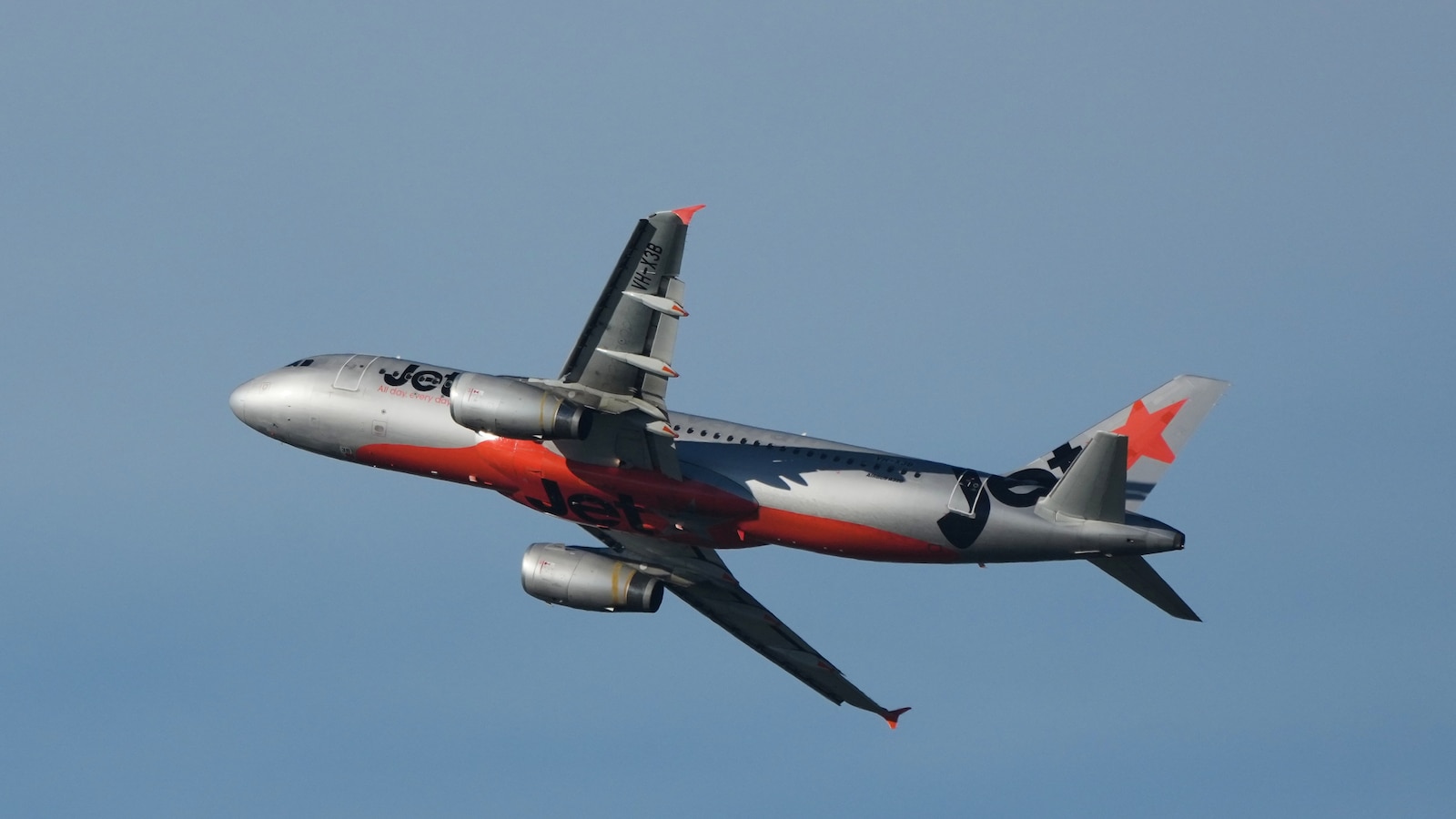 Australian airline Jetstar will charge passengers to use the overhead lockers for their bags