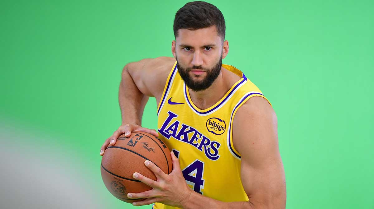 Lakers’ Maxi Kleber to undergo MRI for quad injury