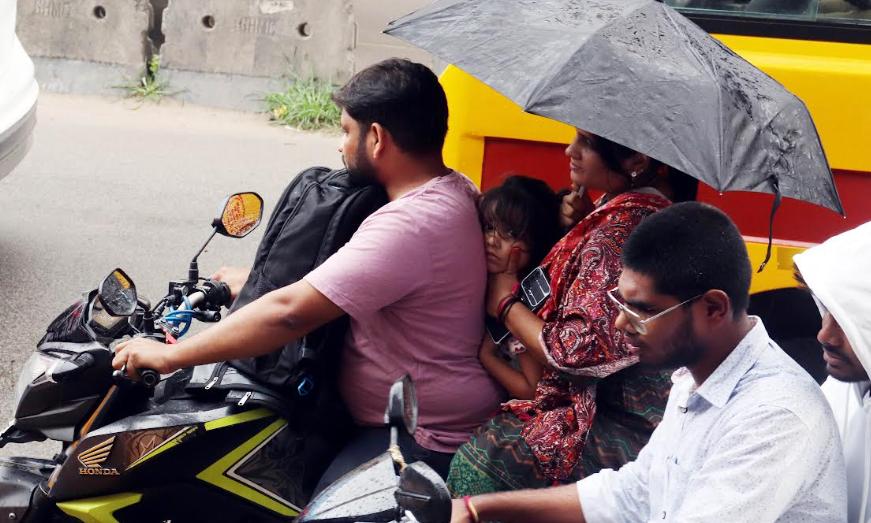 Morning Showers Likely Till 1 PM Across Parts of Telangana