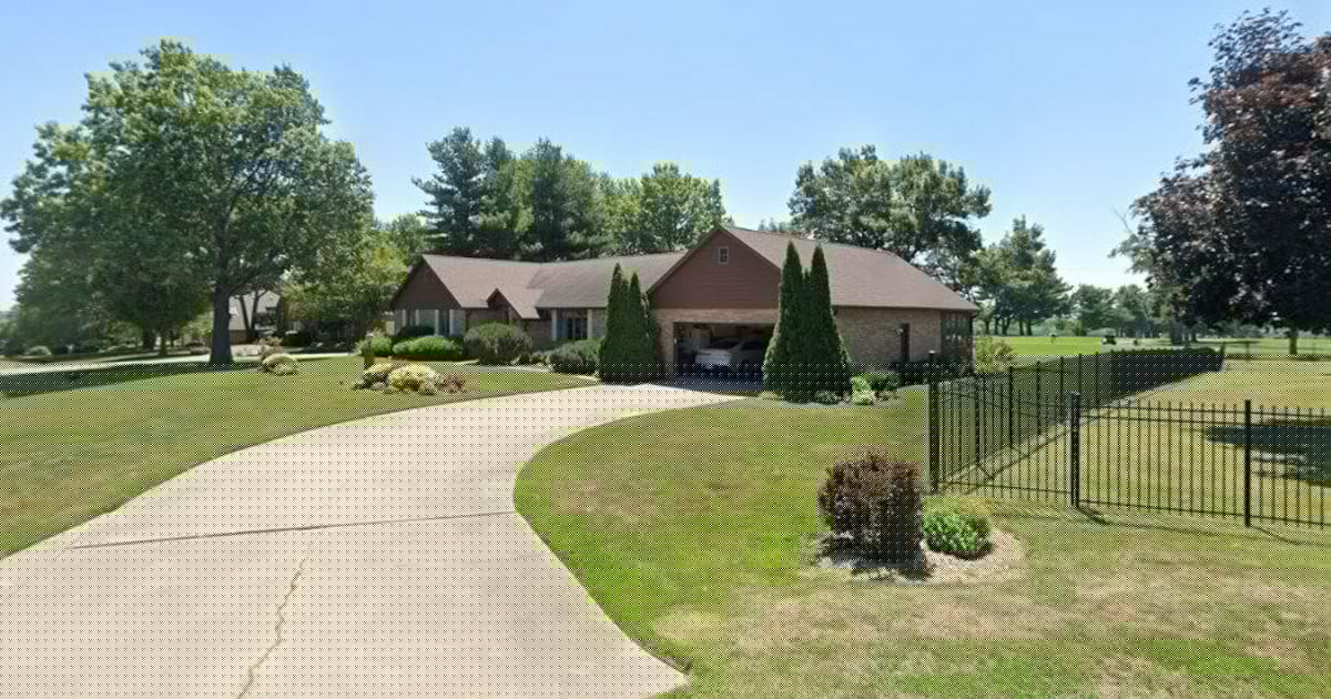 Sale closed in Sterling: $400,000 for a single-family home