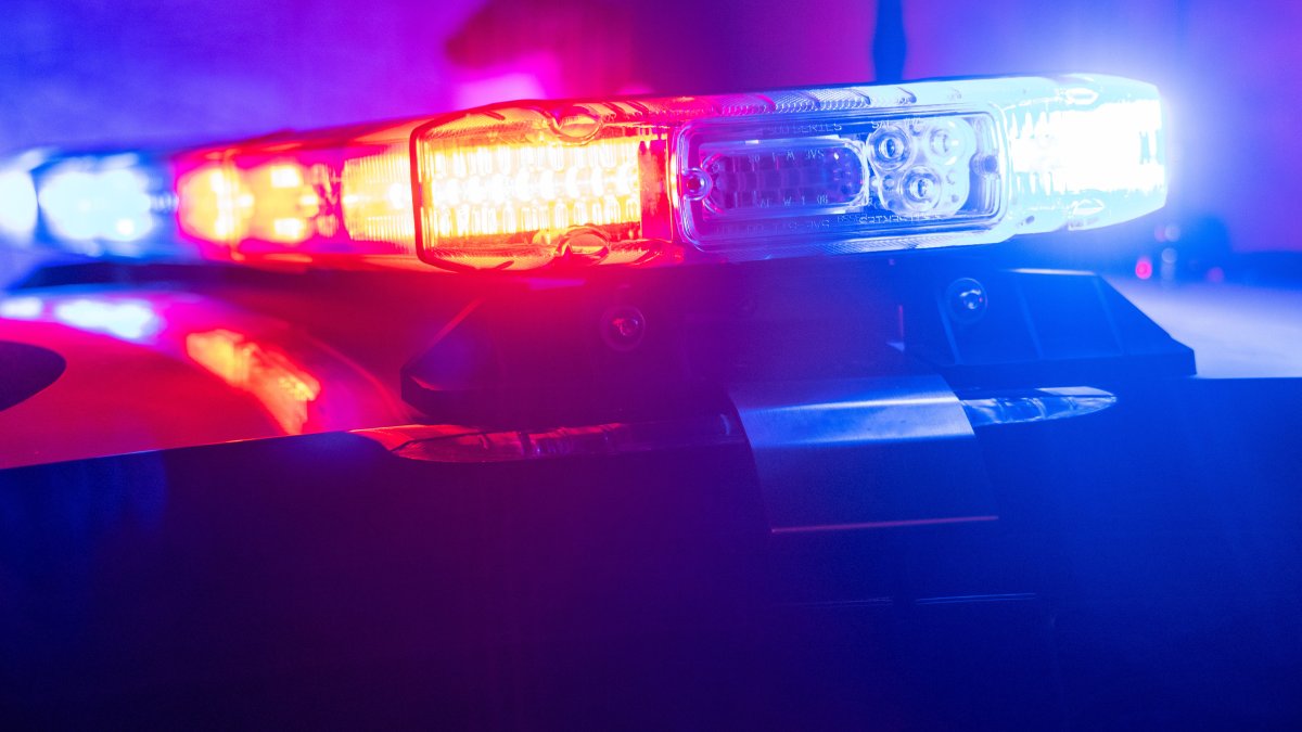Shooting investigation underway near Sharkey's restaurant in Reseda