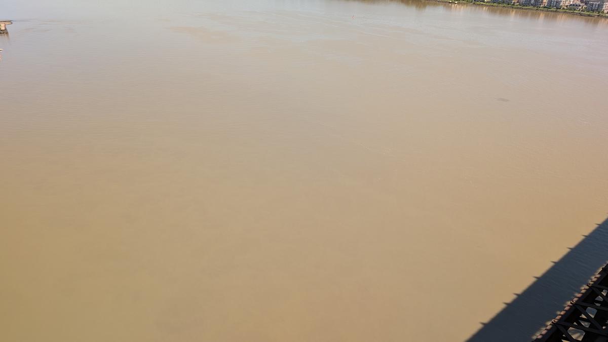 Why The Hudson River Suddenly Turned Brown Across New York