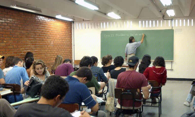 MEC divulga resultado do Fies e abre prazo para complementação