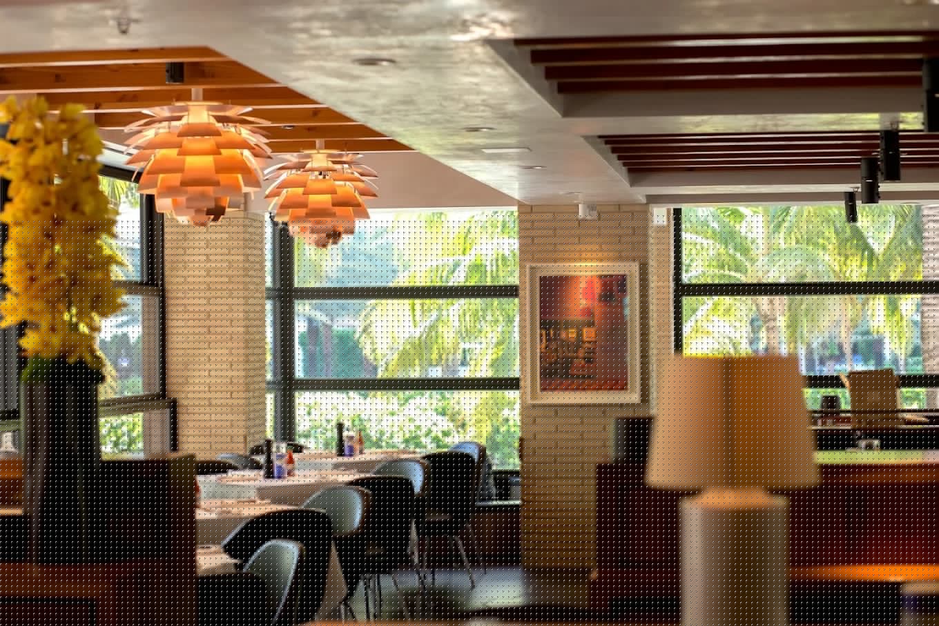 Hillstone at Bal Harbour Shops closes without warning
