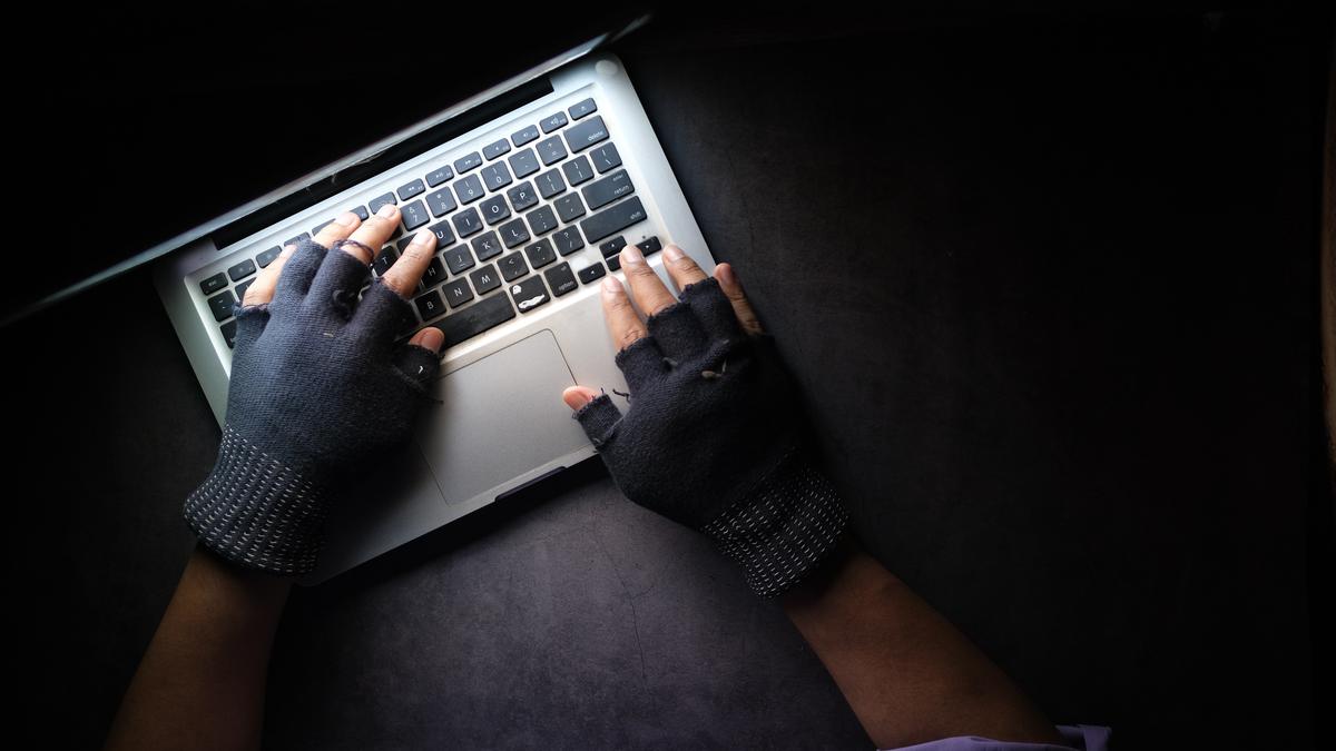 11 Cara Melindungi Data Pribadi di Era Digital, Aman dari Peretasan &amp; Penyalahgunaan