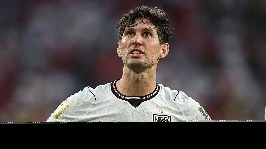 Defender Stones joins Inter Milan on free transfer