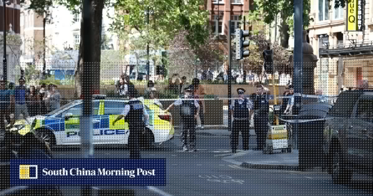 Woman arrested by UK police after 4 men stabbed in London’s Covent Garden