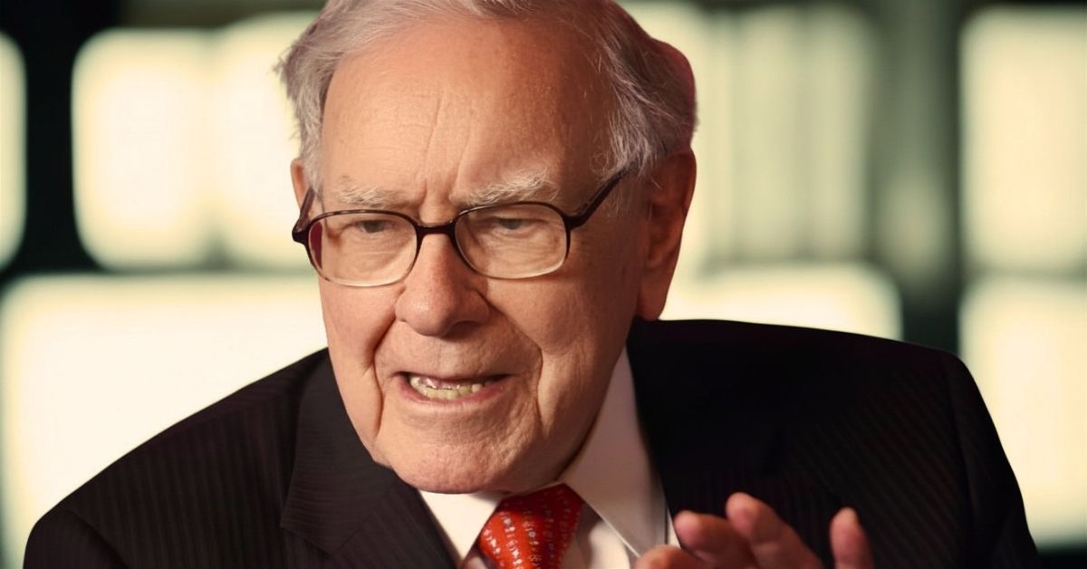 Warren Buffett Says Pre-Retirees Should Never Do These 9 Things With Money
