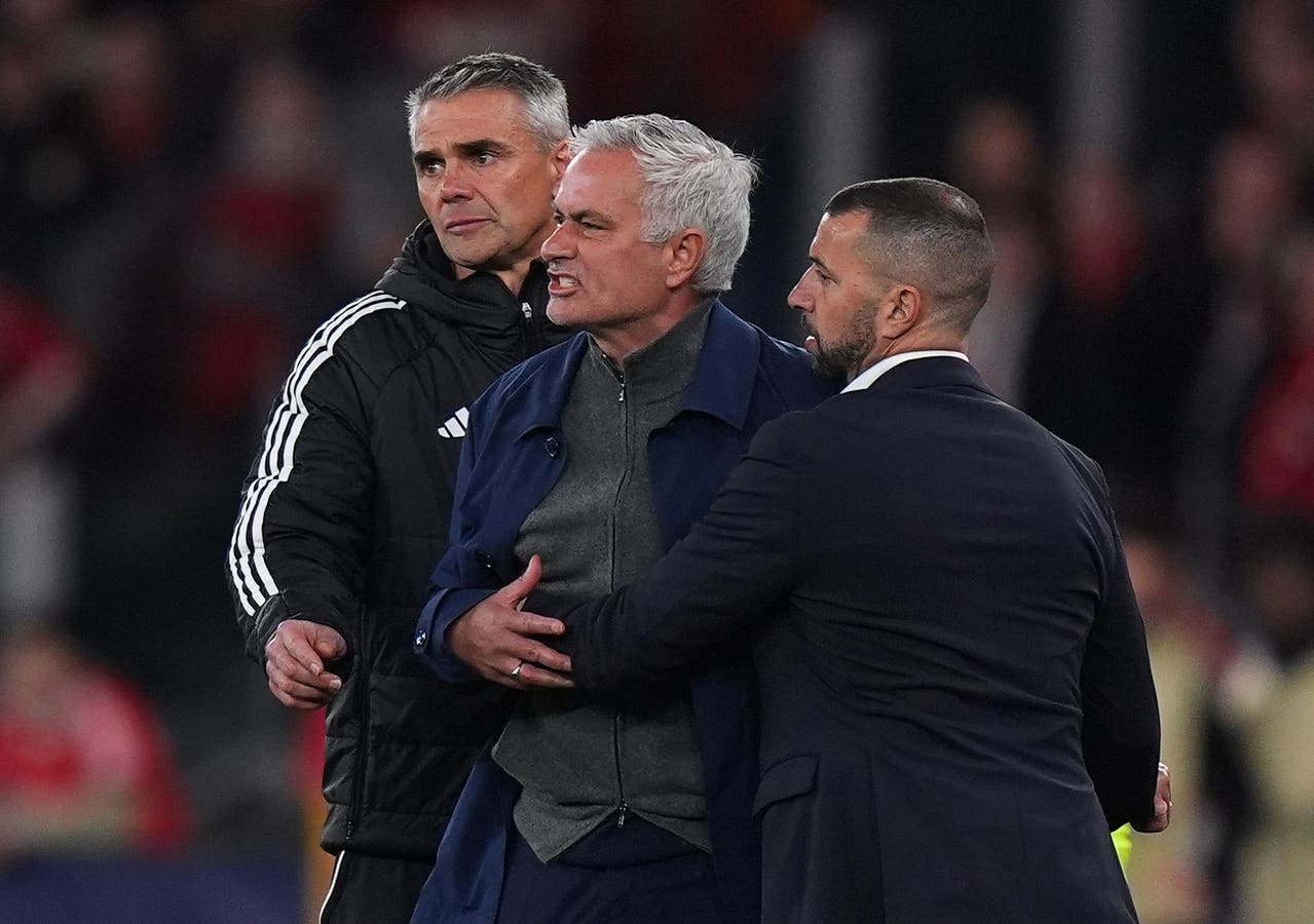 Real Madrid Boss Mourinho ‘Furious’ With Failure To Land Rodri, Reports El Periodico