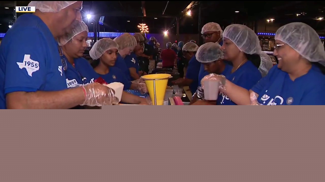 Kroger volunteers fight against food insecurity