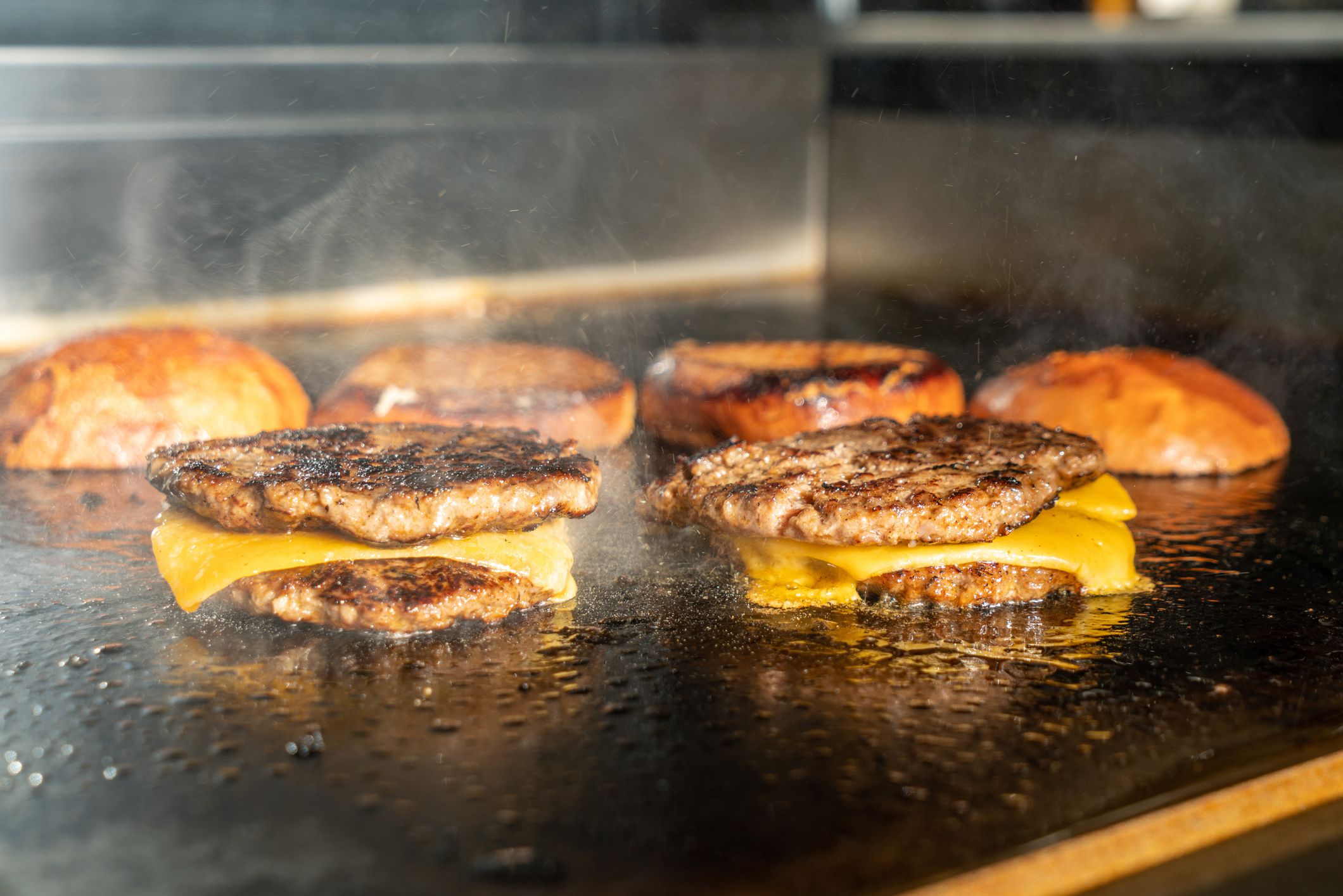 10 Fast-Food Restaurants That Never Use Frozen Beef