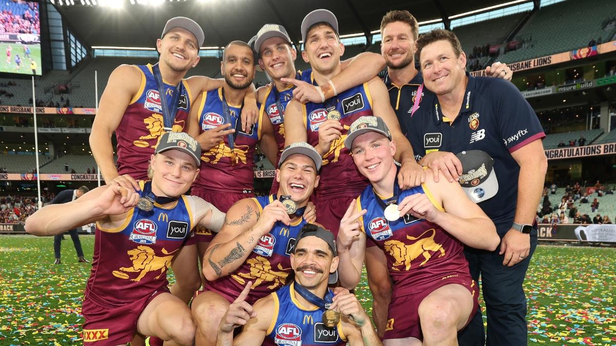 Brisbane Lions lose premiership winner Stuart Dew to Port Adelaide days after grand final