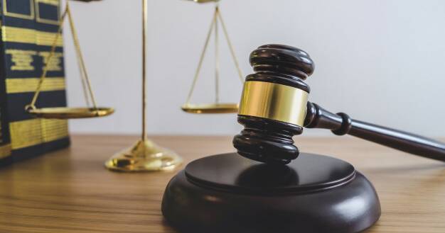 Woman fronts court for allegedly hindering police at crime scene