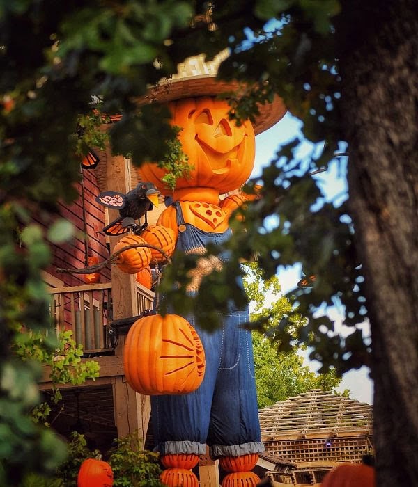 Celebrating Autumn at Branson’s Silver Dollar City
