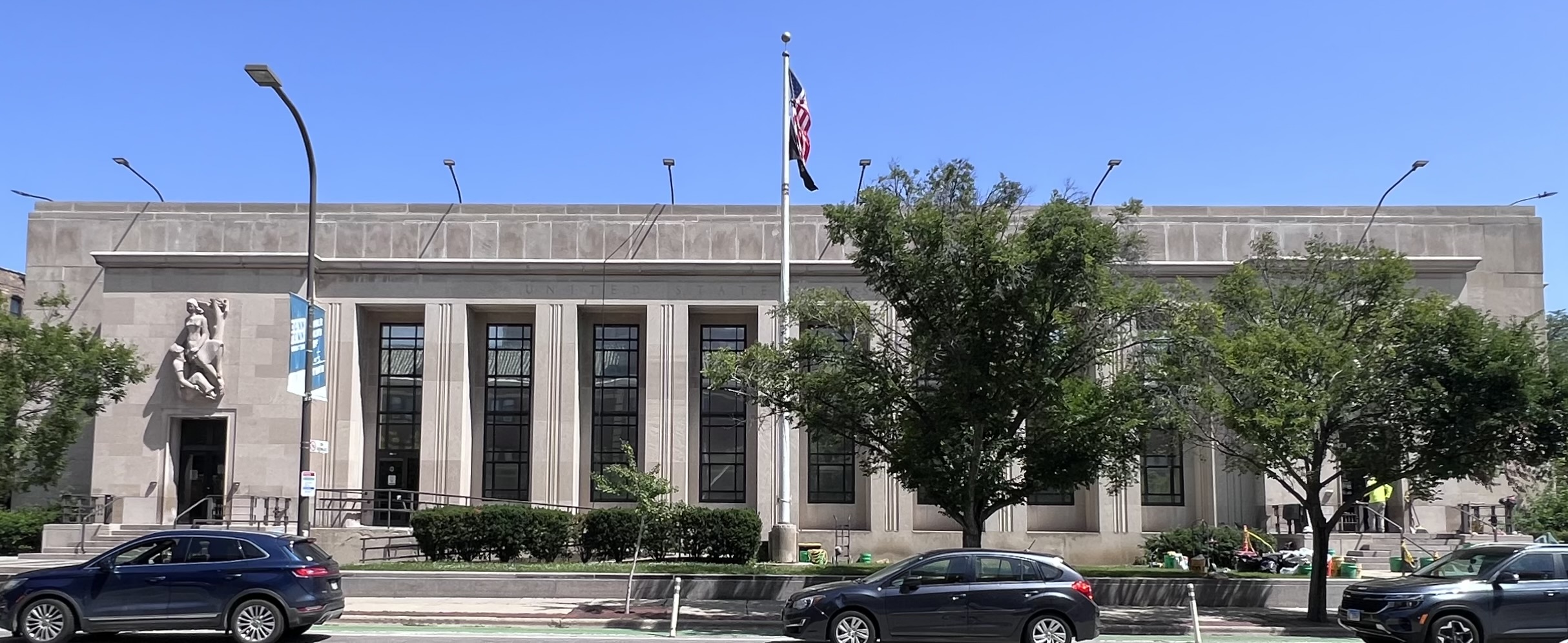 Davis Street post office gets a much needed facelift