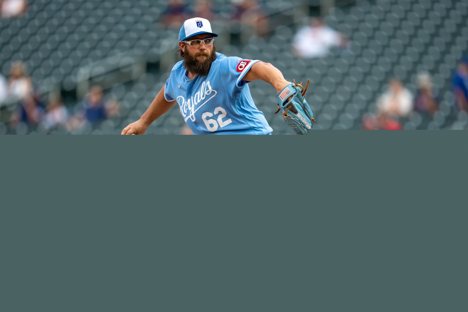 Royals 4, Twins 0: An Old Friend Acts Foe-ish