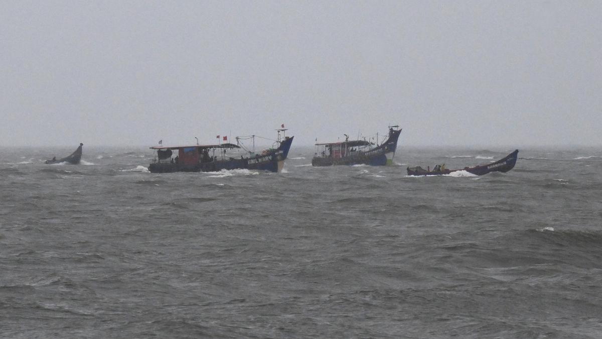 Authorities review emergency preparedness as rain continues in Ernakulam