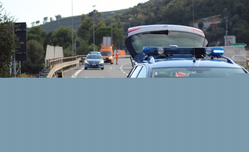 Maxi tamponamento in A10 tra Spotorno e Feglino: nell'incidente coinvolti quattro veicoli, sei feriti compresi due bambini