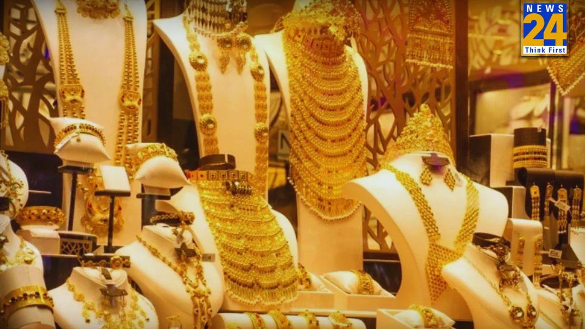 Gold and Silver Prices Today, January 29: 24K gold priced at Rs…, silver hits record highs; check rates in Delhi, Noida, Kolkata, Mumbai, Chennai, Bengaluru