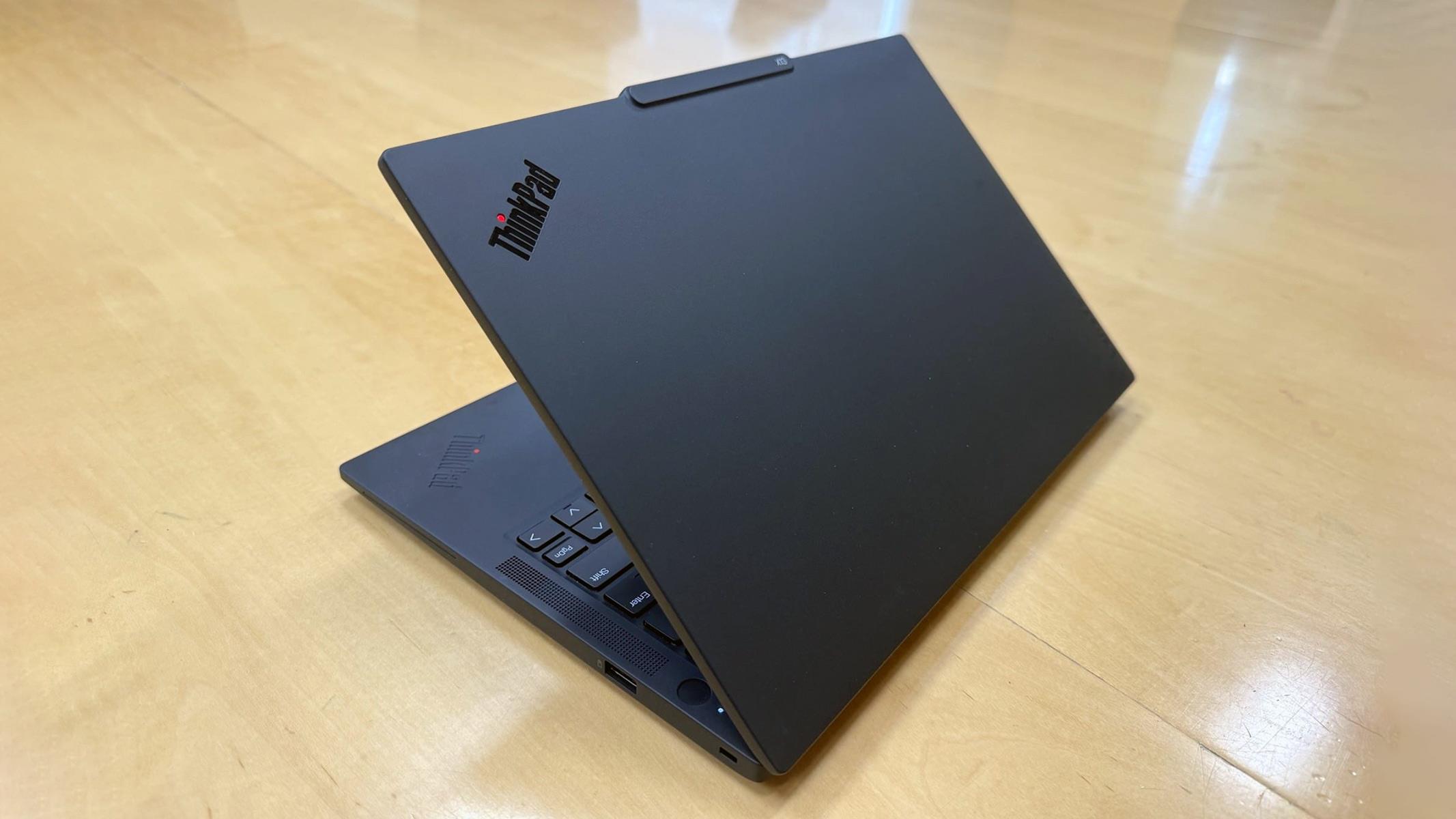 Lenovo ThinkPad X13 Gen 6 Review: An Ultralight Laptop Built For Business
