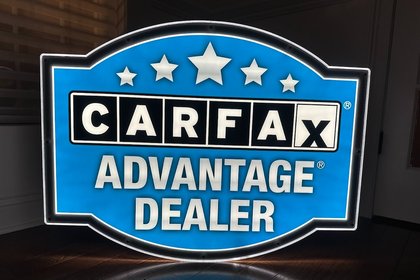 Illuminated Carfax Advantage Sign at No Reserve