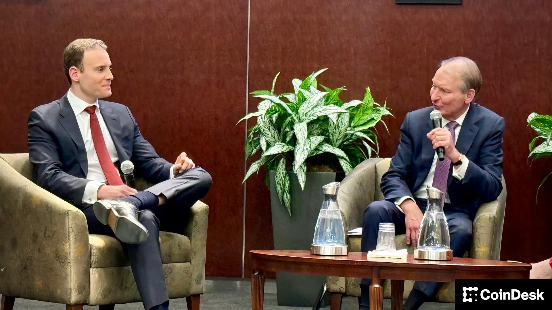 U.S. SEC, CFTC chiefs push united front on paving the way for crypto