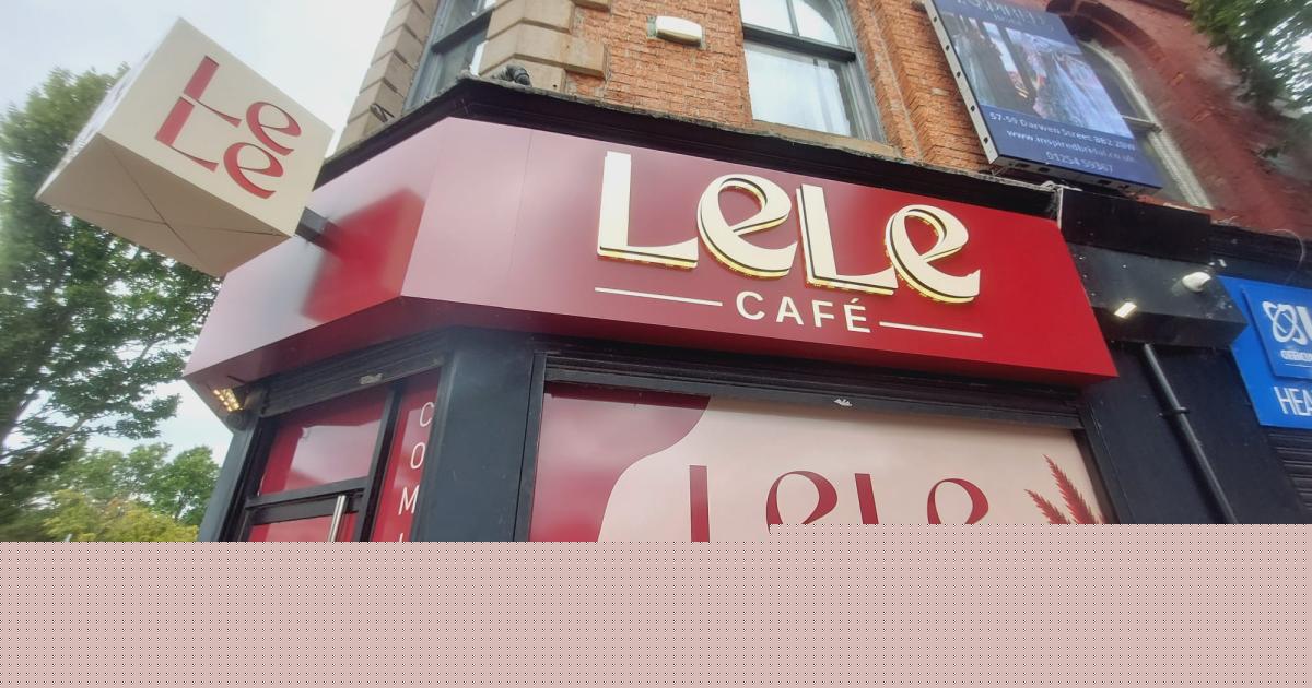 Signage to ‘stylish’ new cafes go up in Blackburn