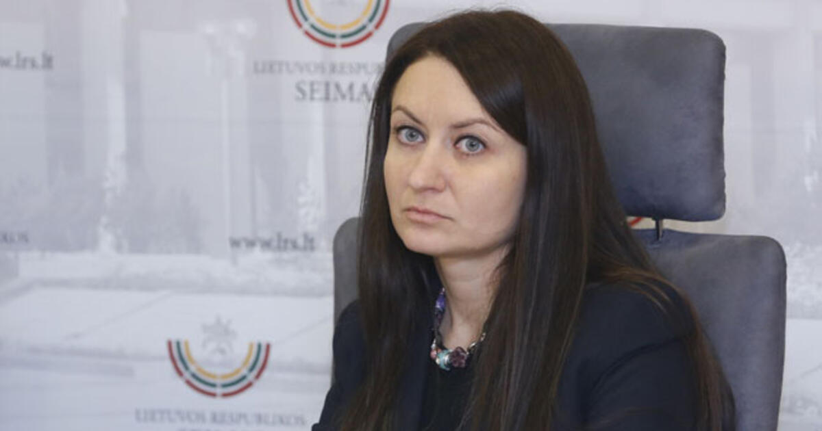 Prokuratūra atnaujino nutrauktą tyrimą dėl per LSDP tarybos posėdį rasto slapta įrašinėjančio įrenginio
