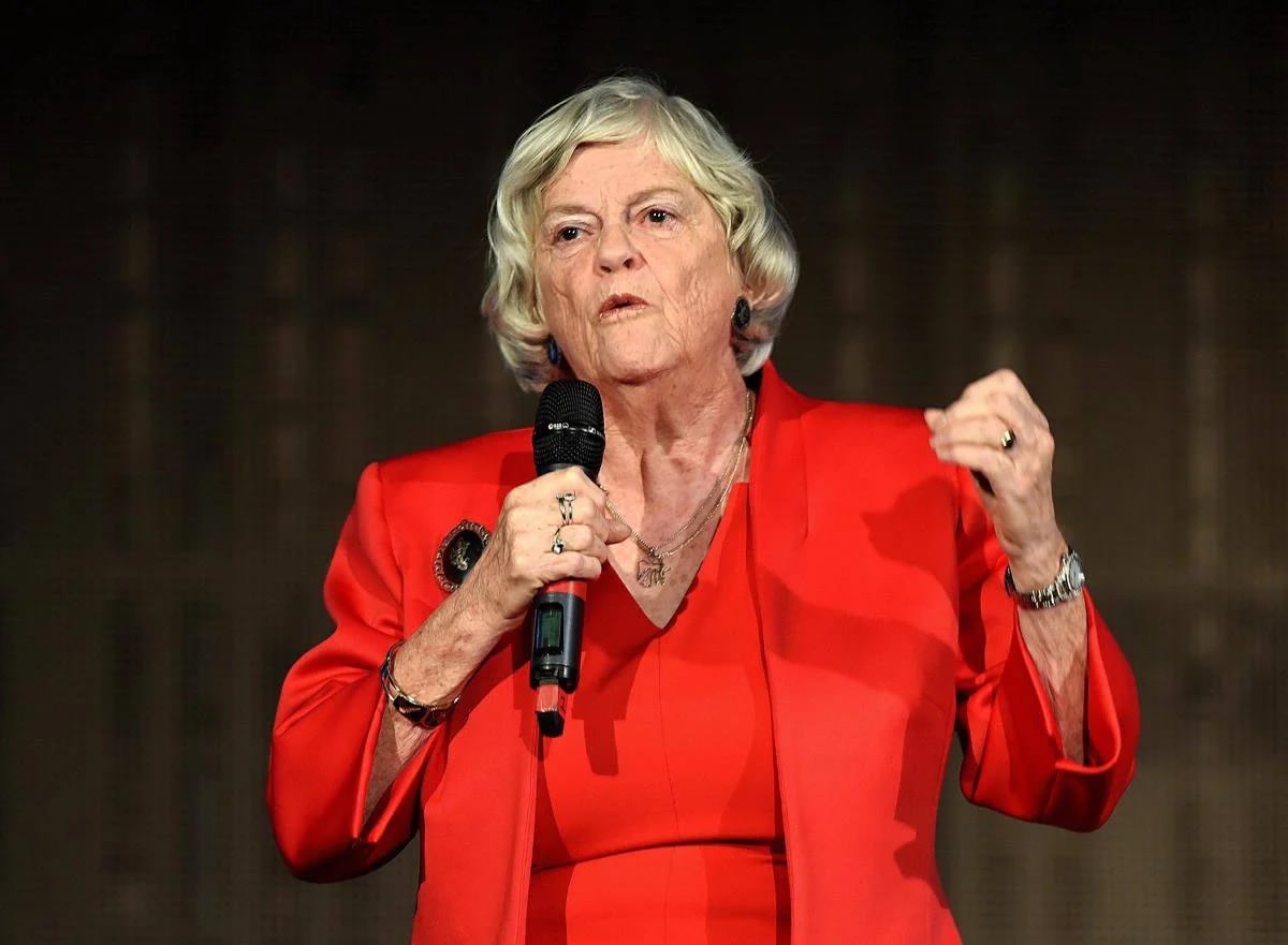 Ann Widdecombe Killed With 21 Hammer Blows, Court Hears