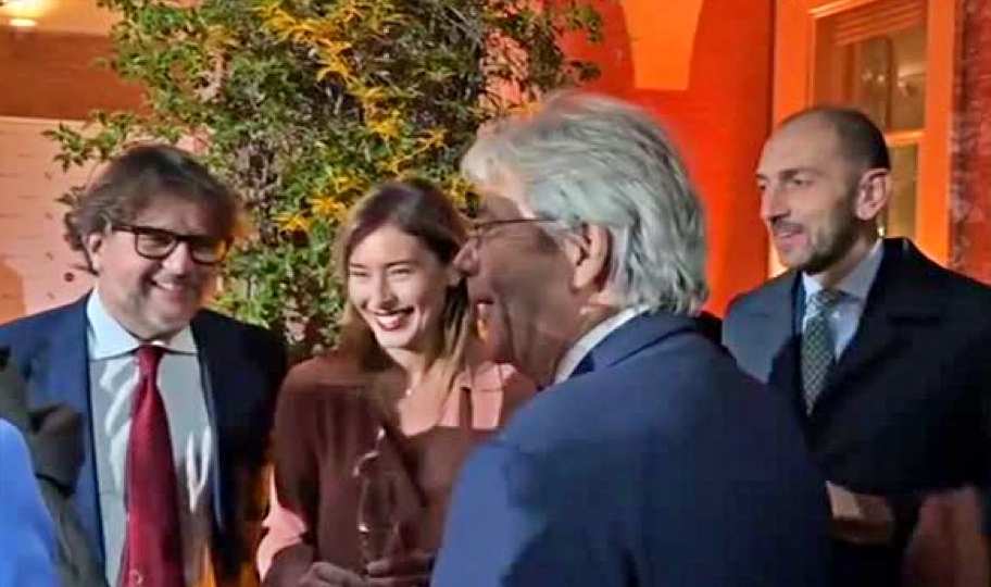 Alla festa dell’Unità Tedesca Gentiloni, Foti, Lotito, Mulé e Boschi